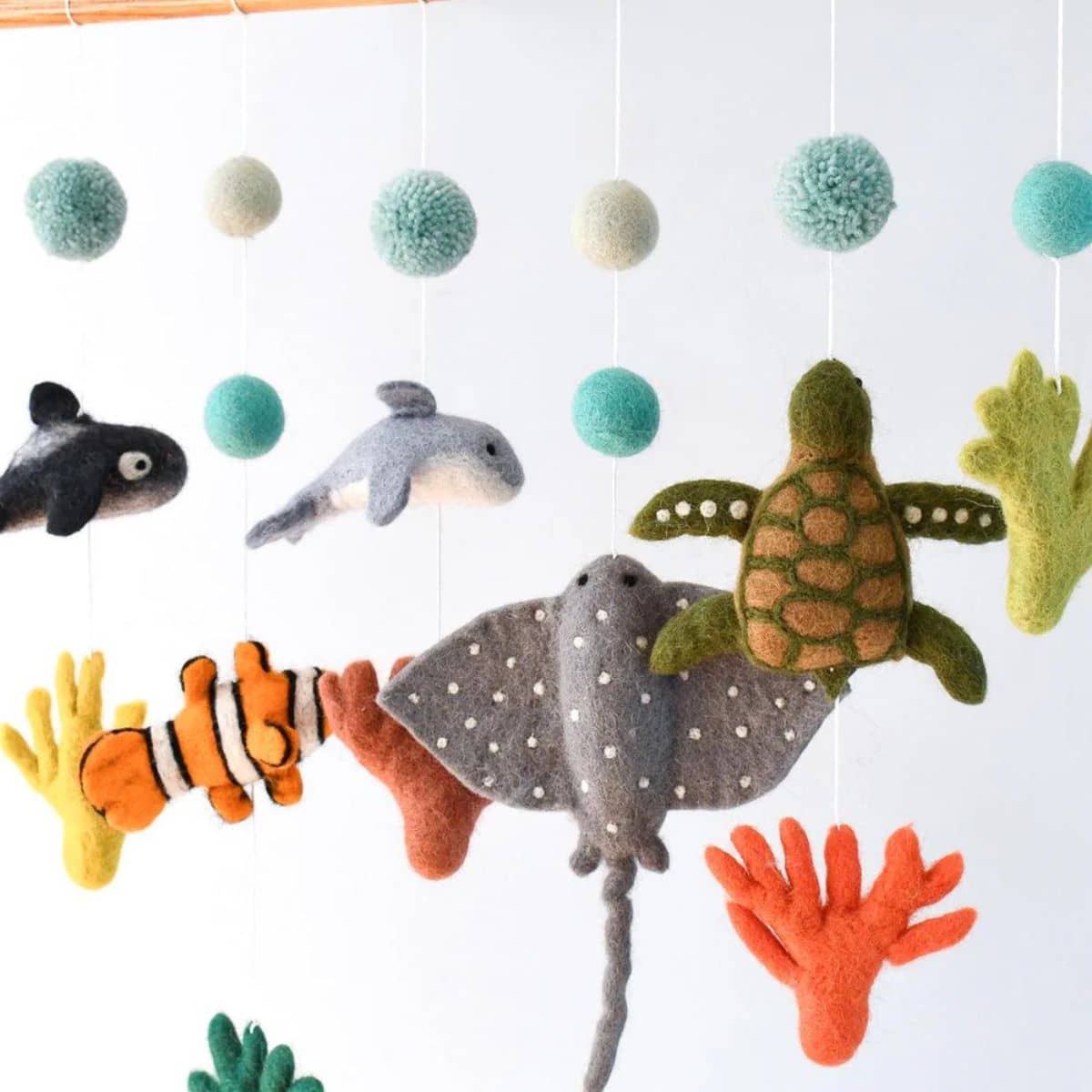 Tara Treasures Nursery Cot Mobile Hanging - Coral Reef