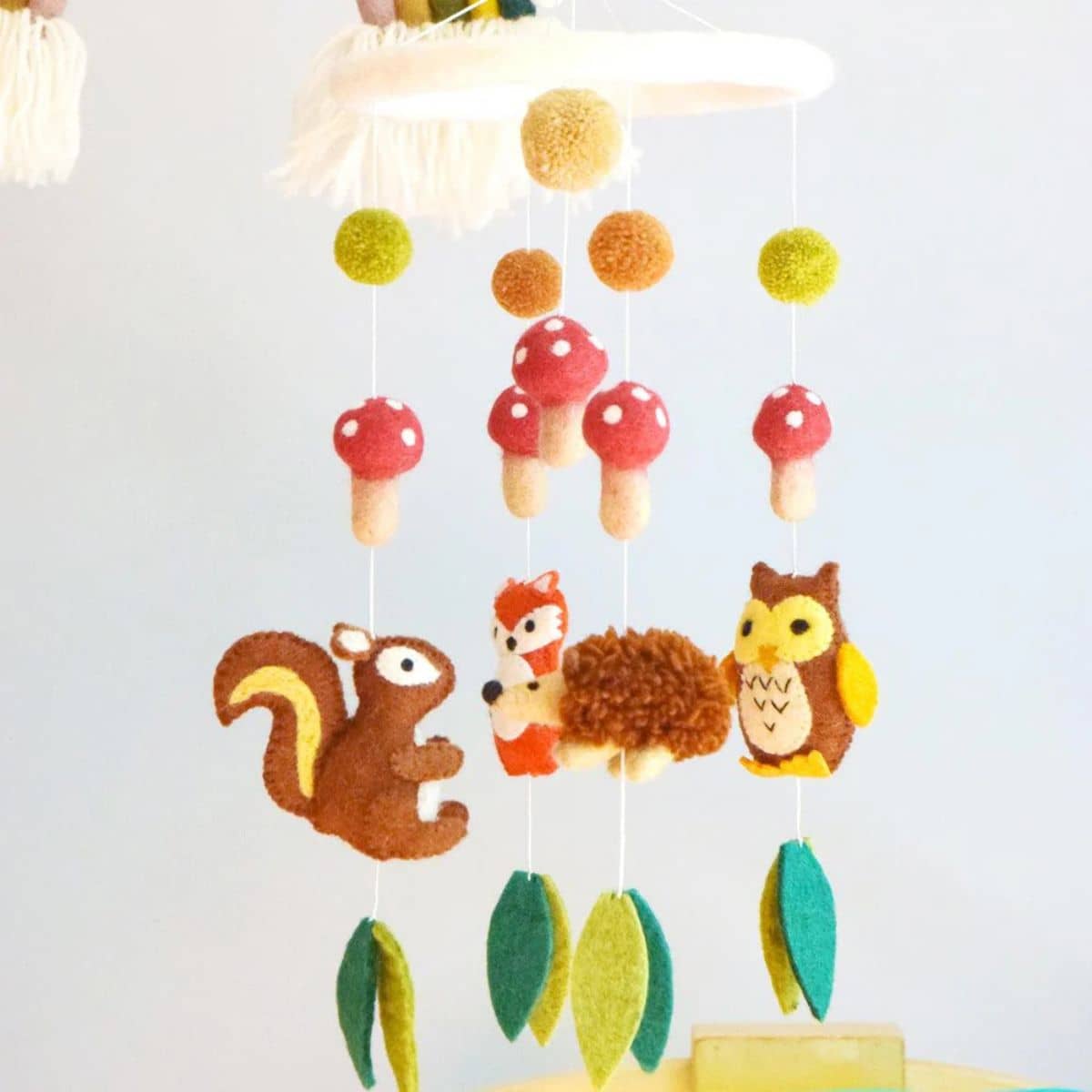 Tara Treasures Nursery Cot Mobile - Woodland Animals
