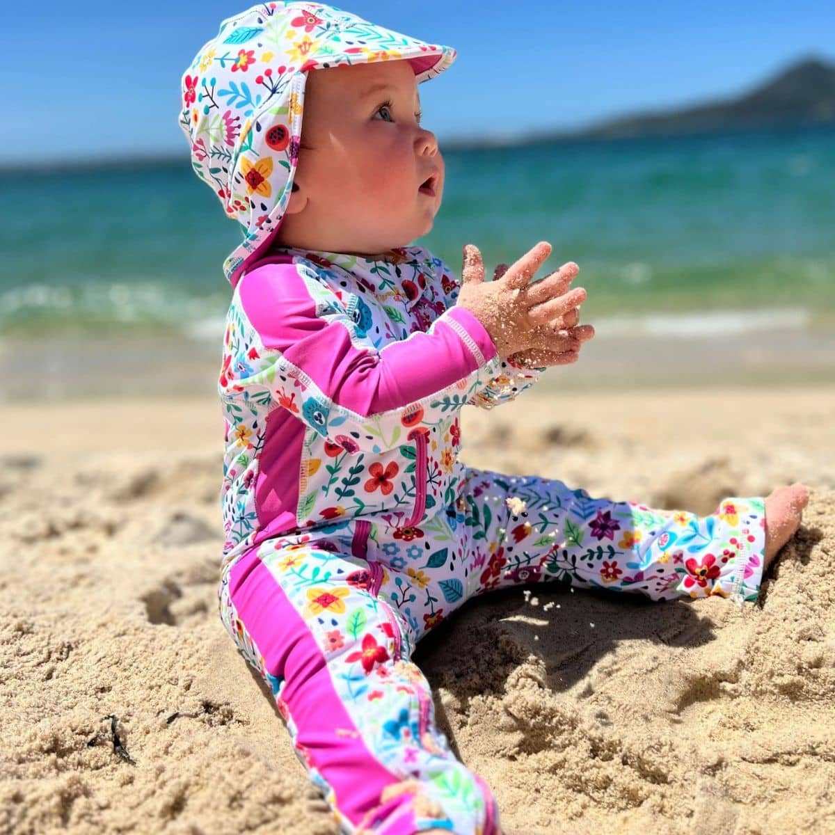 TicTasTogs Full Length Zip Sunsuit + Hat Set - Ditsy Daisy