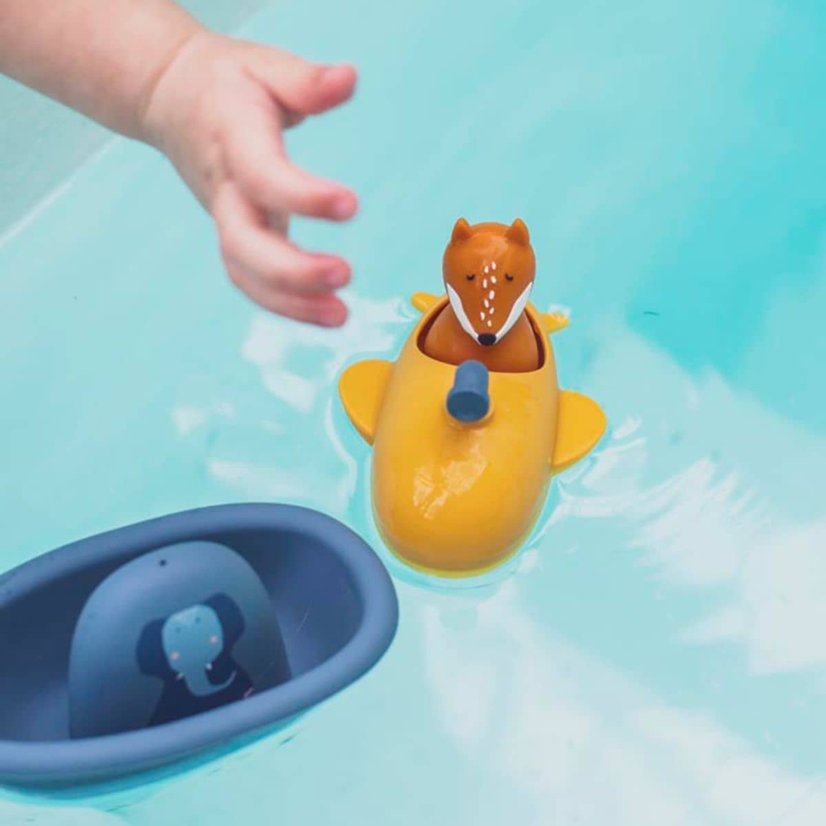 Trixie Bath Toy Submarine - Mr. Fox