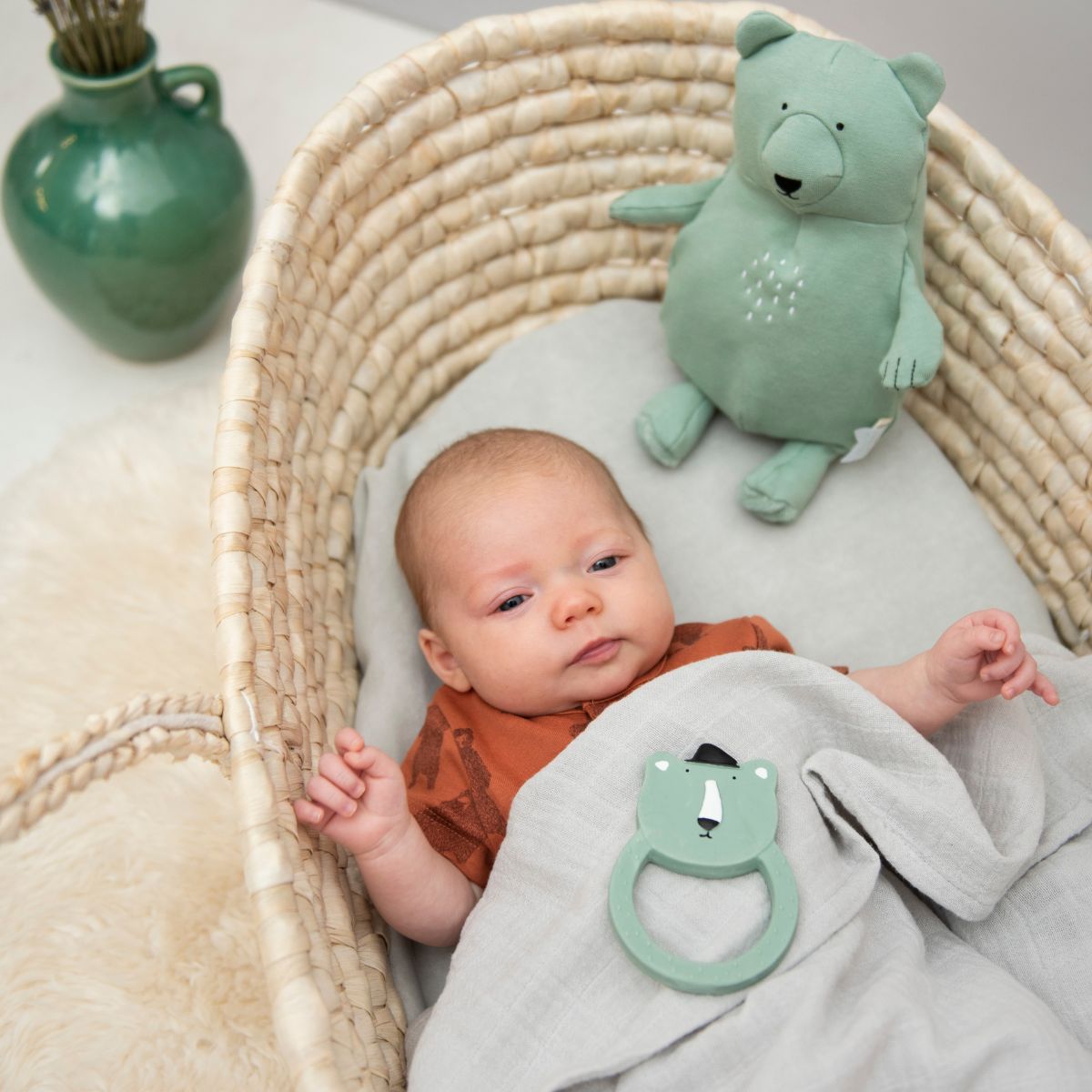 Trixie Natural Rubber Round Teether - Mr. Polar Bear