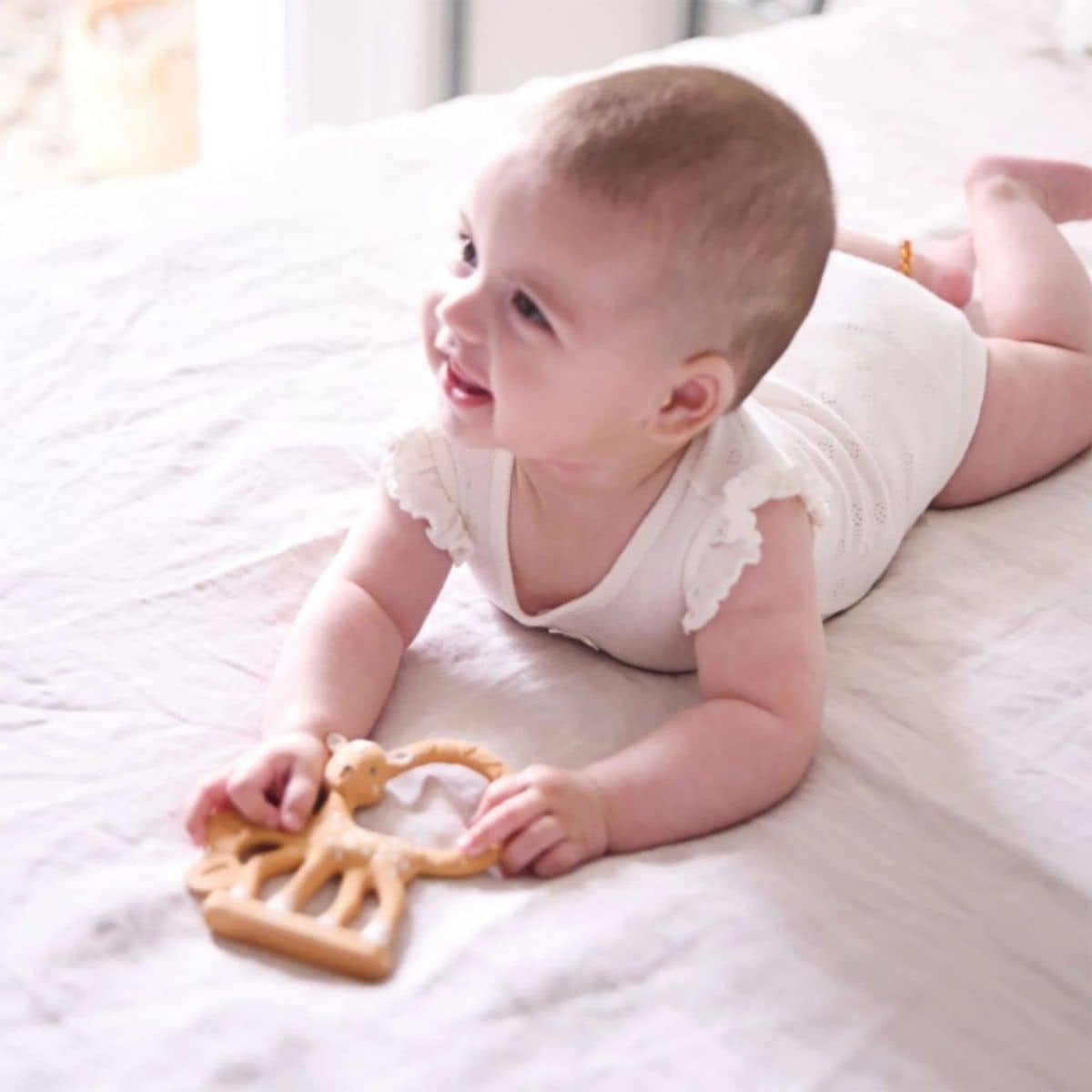 Vulli Fanfan The Fawn Teething Ring
