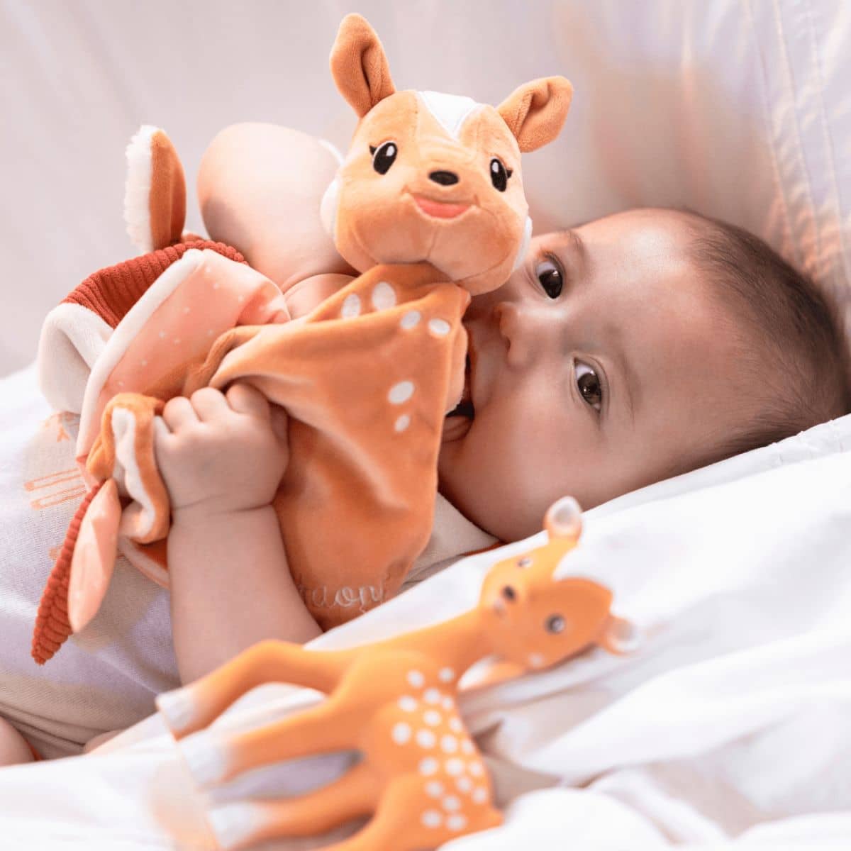 Vulli Fanfan the Fawn and Comforter Gift Set