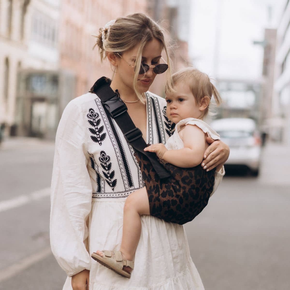 Wildride Toddler Hip Carrier - Brown Leopard