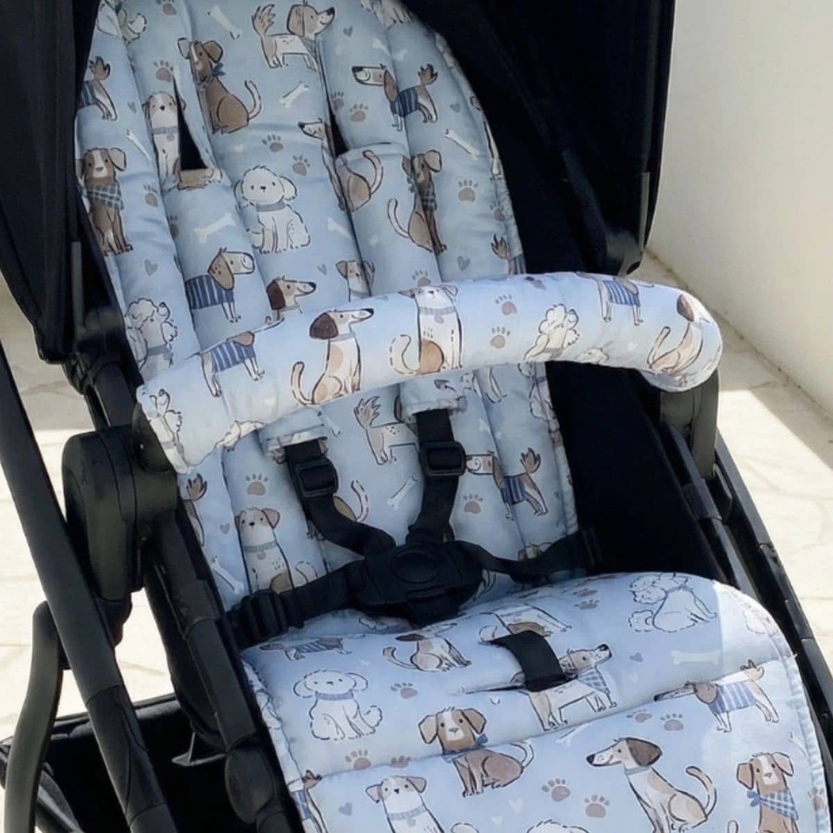 Wonderland4Children Bumper Bar Cover - Dogs