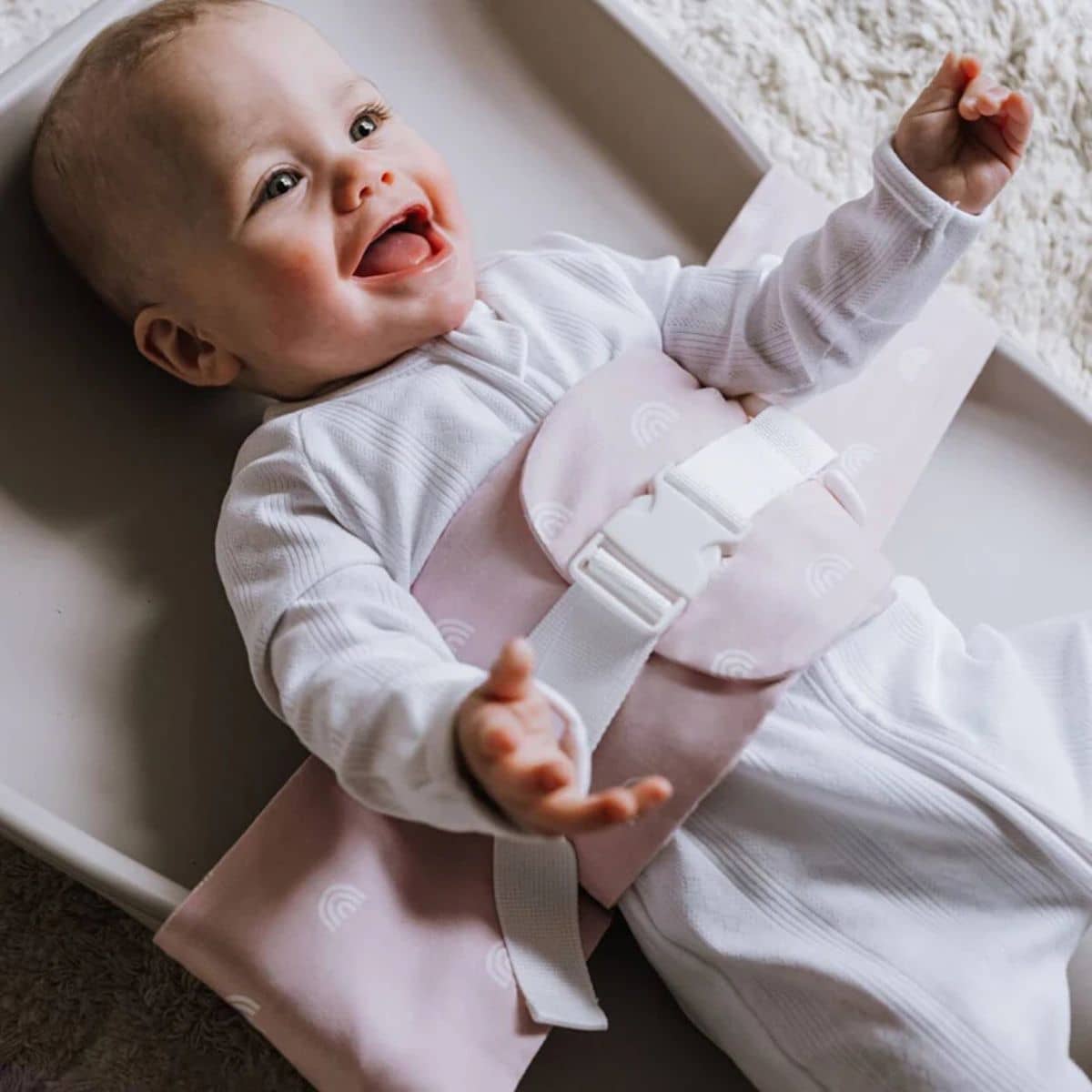 Wrigglebum Nappy Change Harness - Rainbow Blush