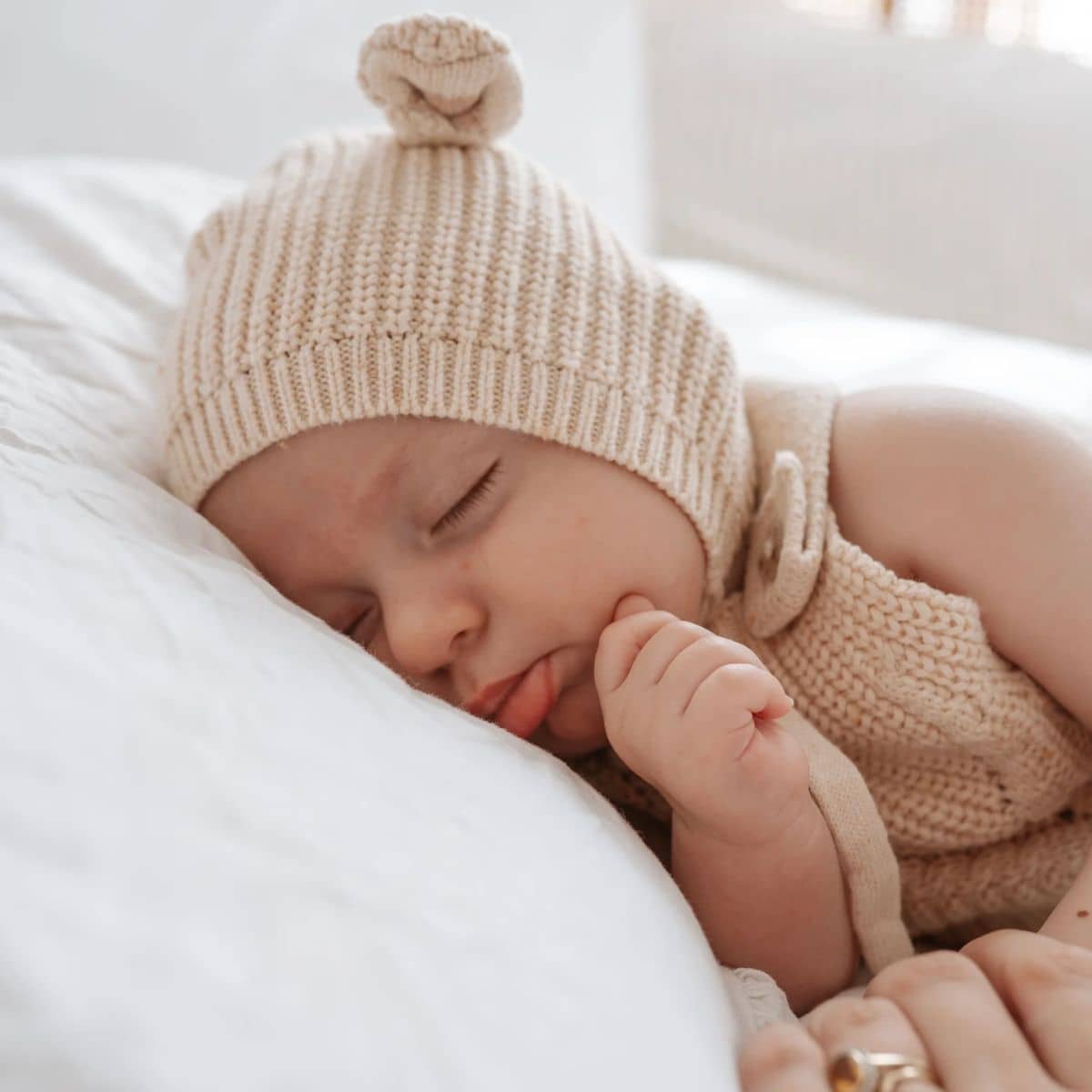 Ziggy Lou Knit Bonnet - Biscotti Fleck Bear