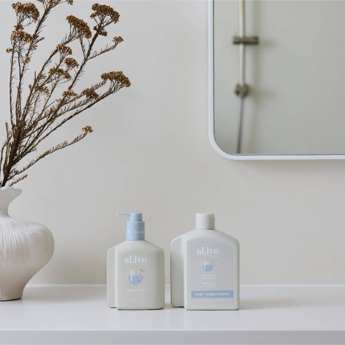 al.ive body Baby Bubble Bath Refill - Apple Blossom - 650ml
