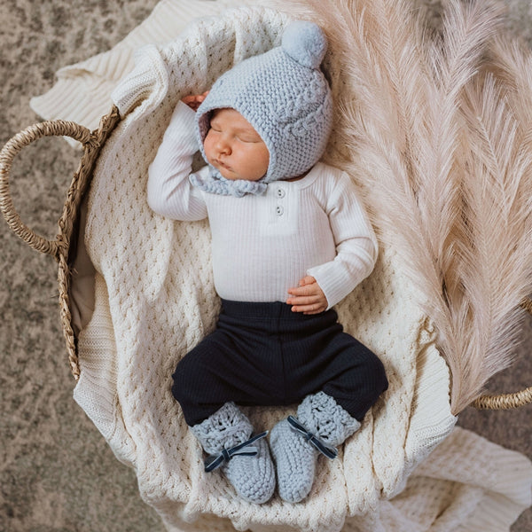 Snuggle Hunny Kids Merino Wool Bonnet and Booties - Blue