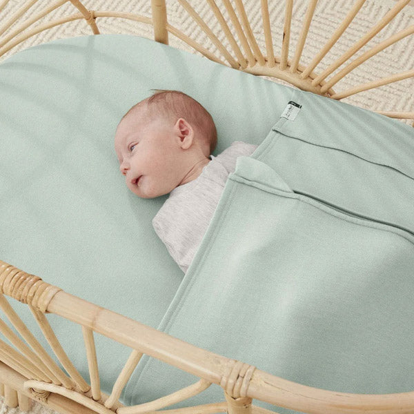 ergopouch Baby Tuck Sheet - Bassinet - Sage